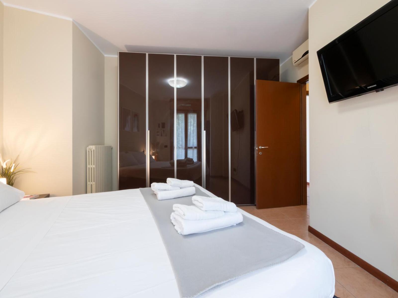 Apartment Spazio Breda - Free Garage, Metro M1, Balcony Milan